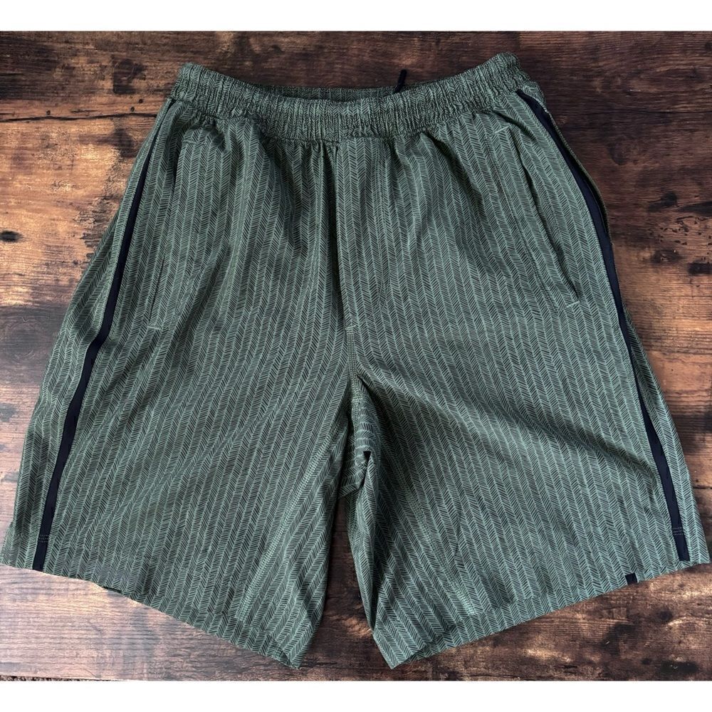 Lululemon Pace Breaker Lined Shorts 9” Dk Green W/blk Herringbone Size S